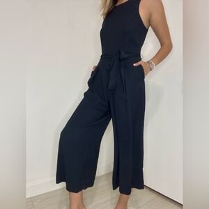 Banana Republic black wide leg sleeveless belted jumpsuit with pockets, back zip